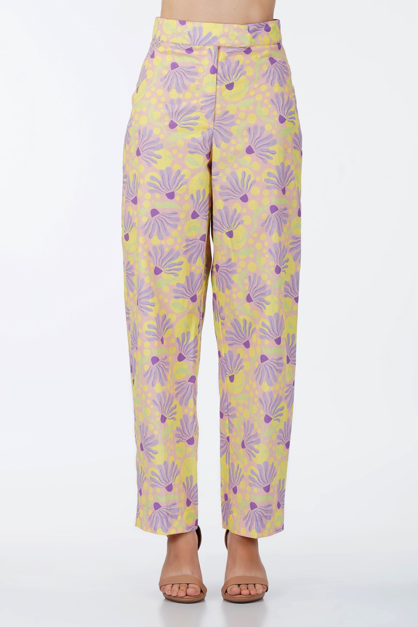 LILIAN PANT