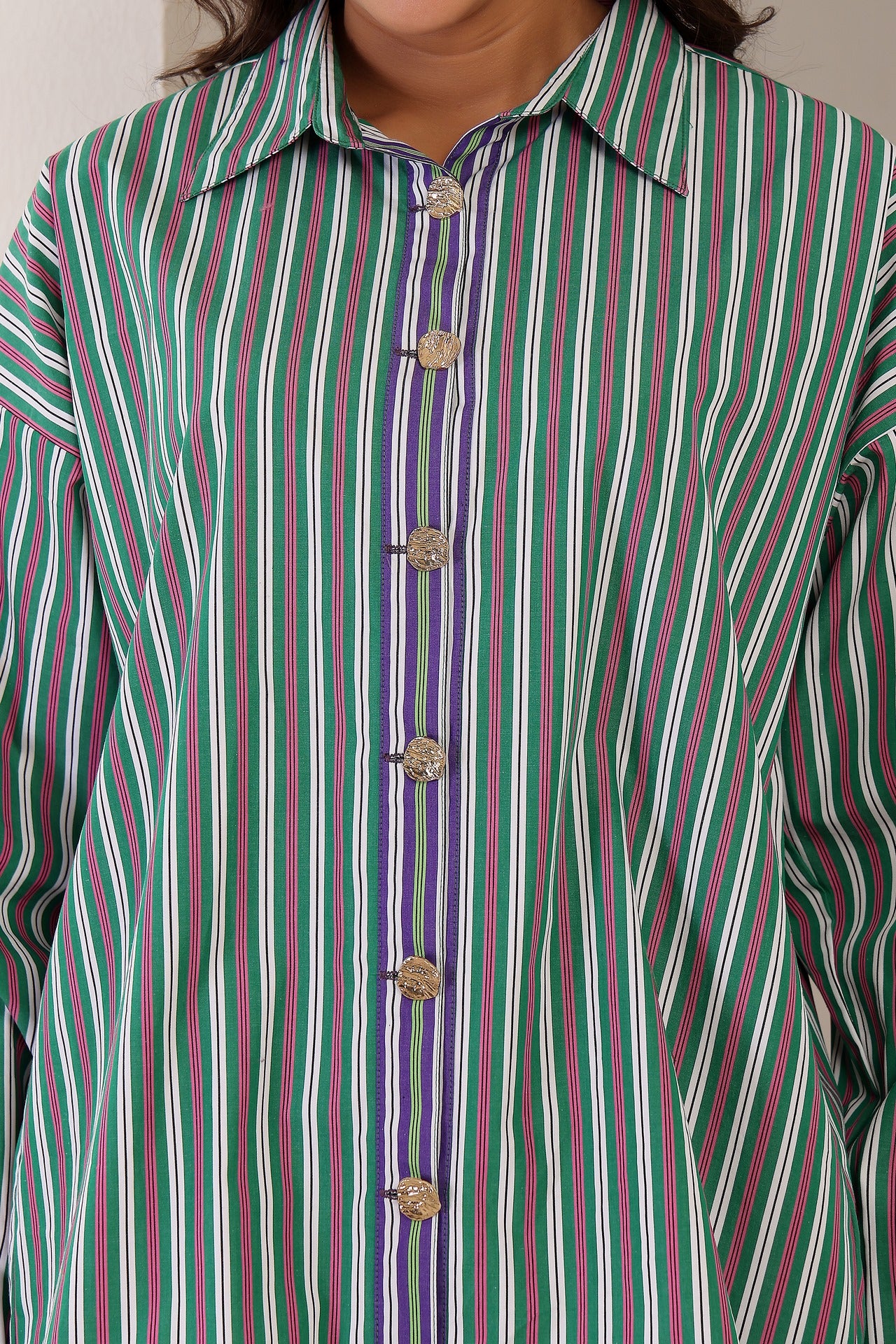 ELARIS SHIRT IN GREEN